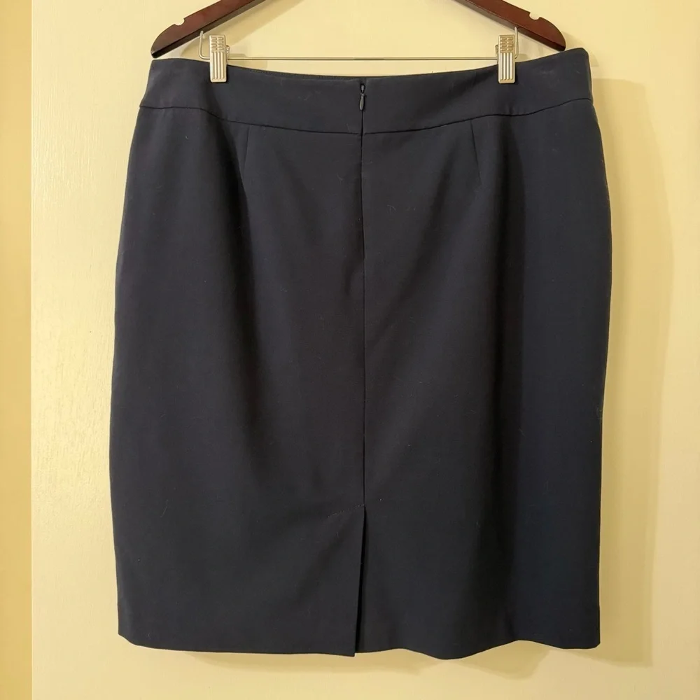 Nine West Navy Suit Pencil Skirt Size 16